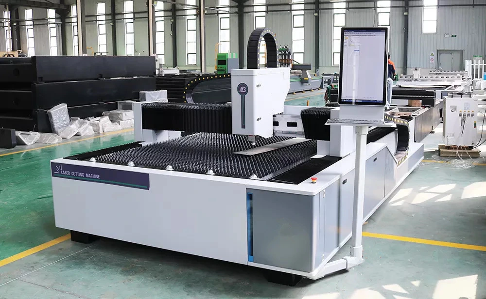 1000W 1500W 2000W 3000W Ss CS Fiber Laser Cutting Machine for Metal Sheet Cutting